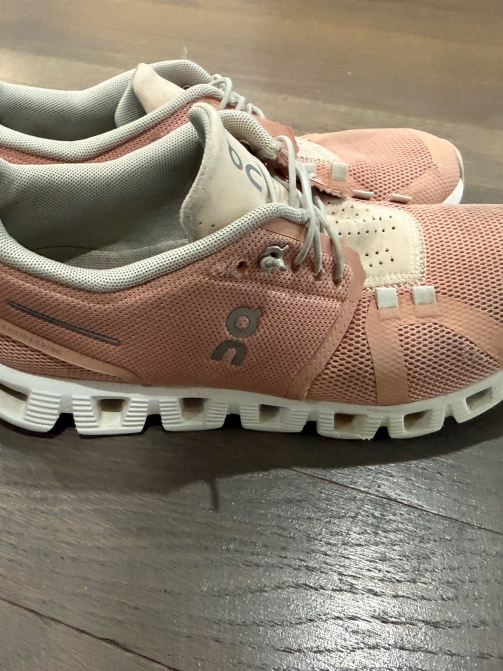 On Running Neutral Beige & White Women’s Sneakers